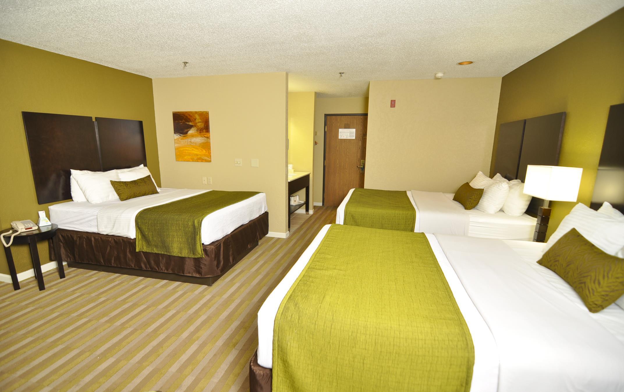 Best Western Norwalk Exterior photo
