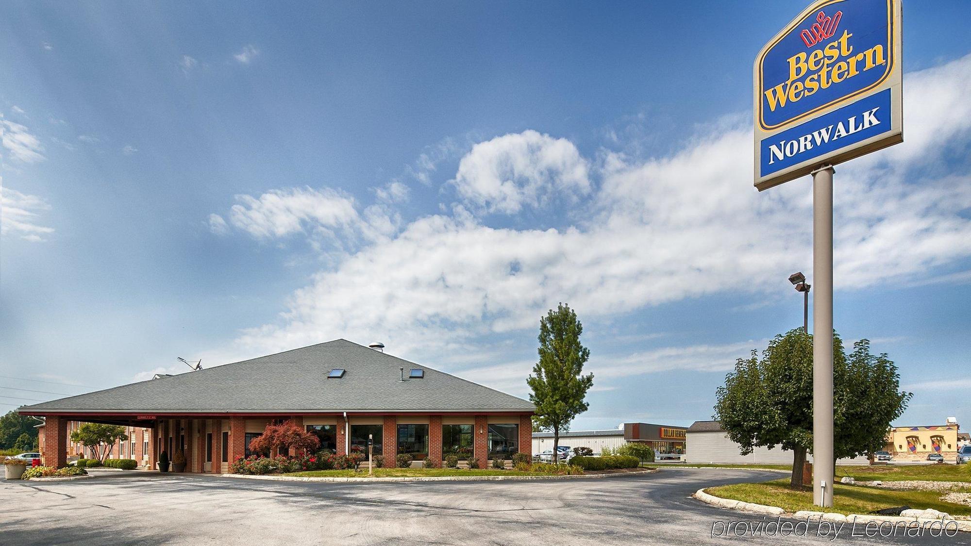 Best Western Norwalk Exterior photo